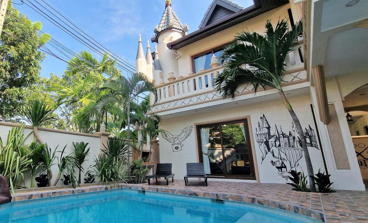 Potterland Luxury Pool Villa Pattaya Walking Street 6 Bedrooms Exterior photo