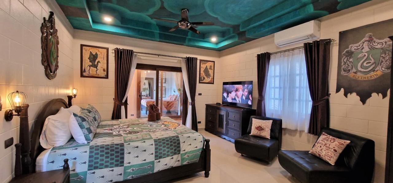 Potterland Luxury Pool Villa Pattaya Walking Street 6 Bedrooms Exterior photo